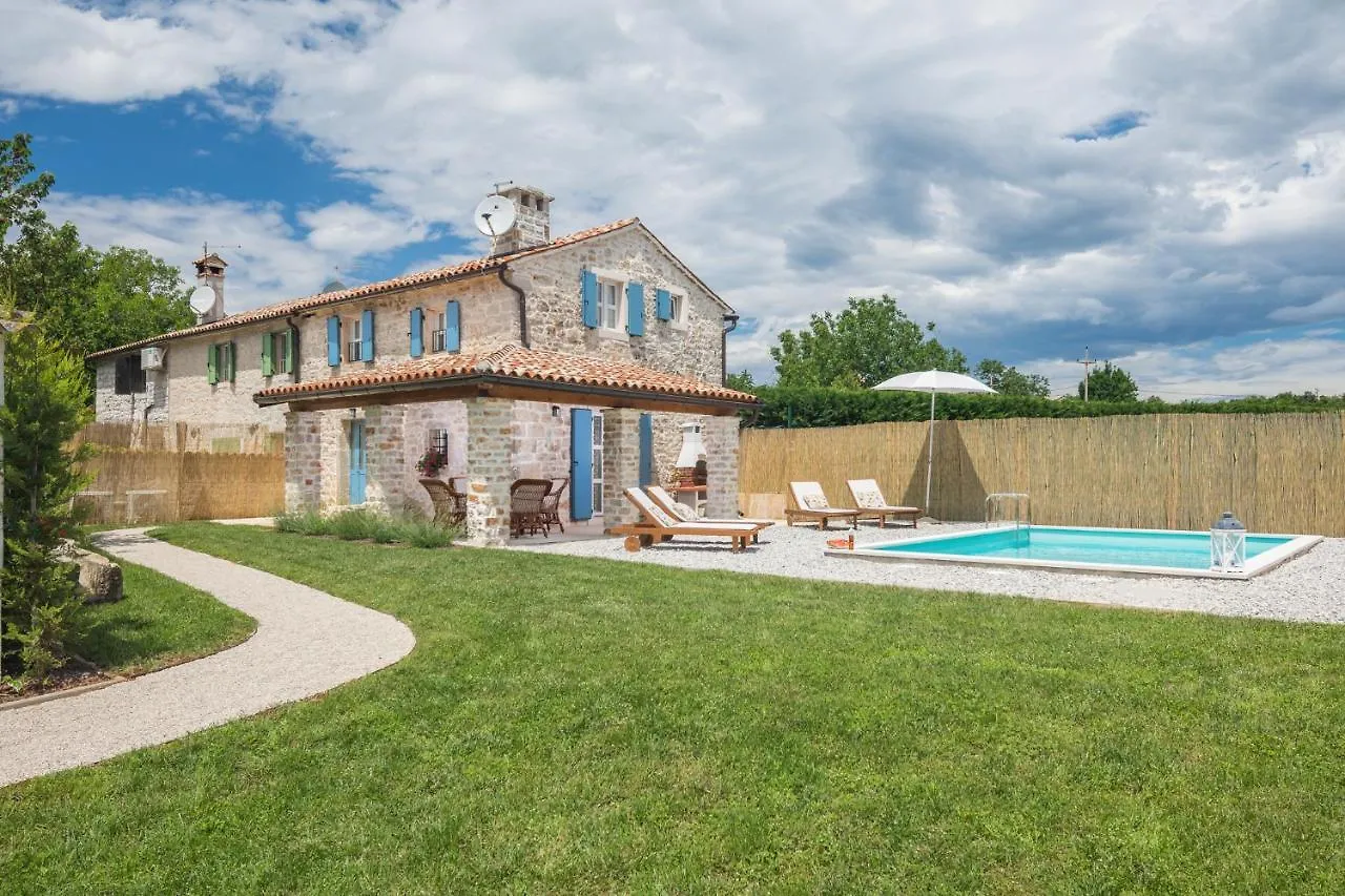 Višnjan Villa Ivea